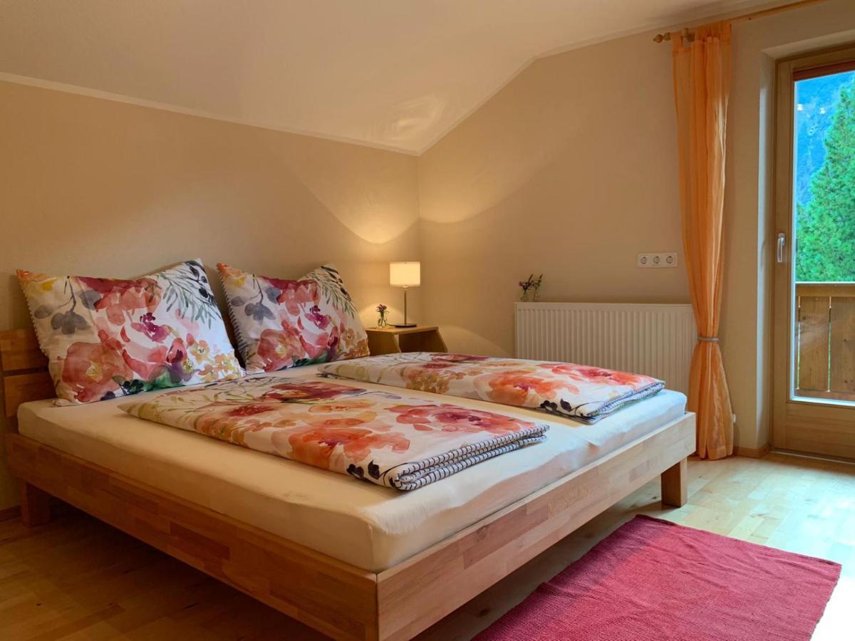 Appartement Haus Huberta à Achenkirch Extérieur photo
